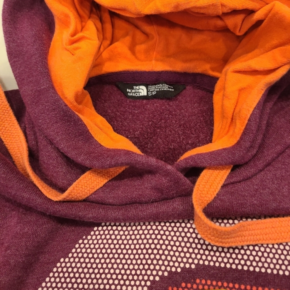 The NorthFace hoodie - Picture 6 of 6
